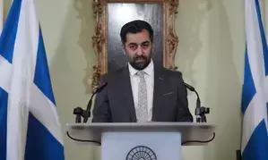 Scottish government survives vote of no confidence