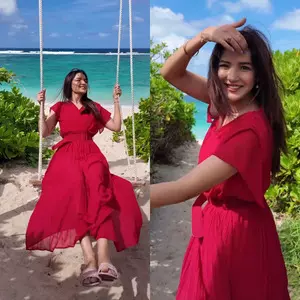 Jasmine Bhasin enjoys a swing in secret beach in Mauritius, calls it paradise