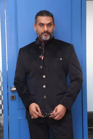 Ali Hassan will be seen with long hair, man bun, white beard in Main Hoon Saath Tere Ali Hassan will be seen with long hair, man bun, white beard in Main Hoon Saath Tere