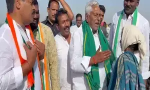 Telangana: Congress candidate Jeevan Reddy slaps woman