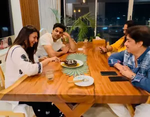 Titanium girl Divyanka drops fun video of get well song sung by hubby Vivek Titanium girl Divyanka drops fun video of get well song sung by hubby Vivek