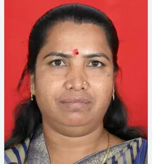 Geniben Thakor reminds Shankar Chaudhary of duties in fight for Banaskantha Geniben Thakor reminds Shankar Chaudhary of duties in fight for Banaskantha