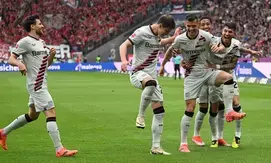 Leverkusen crush Frankfurt to extend unbeaten run in Bundesliga