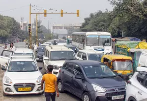 Challans surge by 67 pc in Delhi for driving against traffic flow Challans surge by 67 pc in Delhi for driving against traffic flow