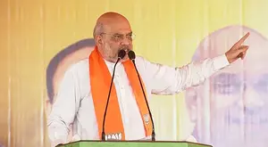 Infiltrators are principal vote bank of Mamata Banerjee: Amit Shah Infiltrators are principal vote bank of Mamata Banerjee: Amit Shah