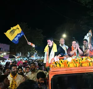 Mumbai SS-UBT candidate claims Gujarati society bars Marathi poll campaigns Mumbai SS-UBT candidate claims Gujarati society bars Marathi poll campaigns