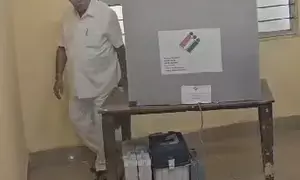 People queue up at Ktaka polling stations, Yediyurappa family casts vote