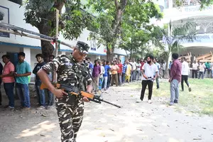 Polling concludes in four LS seats in Bengal amid reports of violence (Ld)