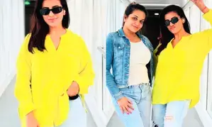 Akshara Singh shares pictures from airbridge with travel partner of the day Monalisa