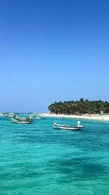 Five most famous tourist destinations in Lakshadweep.