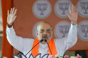 Congress promoting Pakistans agenda, Amit Shah says in Maharashtra rally
