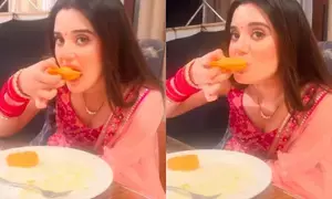 Aangan Aapno Kaa team beats summer heat by hosting mango party on set