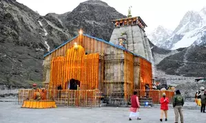 Char Dham Yatra: Kedarnath shrine adorned with 20 quintals of flowers, portals to open on Friday