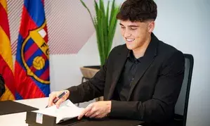 La Liga 2023-24: Teenage defender Pau Cubarsi signs new contract with FC Barcelona