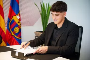 La Liga 2023-24: Teenage defender Pau Cubarsi signs new contract with FC Barcelona