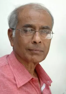 Dabholkar murder trial: Pune court sentences 2 killers to life terms, acquits three others (Lead) Dabholkar murder trial: Pune court sentences 2 killers to life terms, acquits three others (Lead)