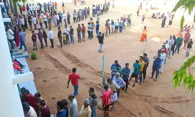 72.96 pc males, 70.73 pc females cast vote on May 7 LS polls in K’taka: ECI