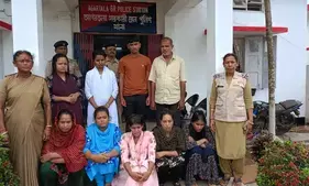 8 Bangladeshi nationals en route Pune held at Agartala railway station