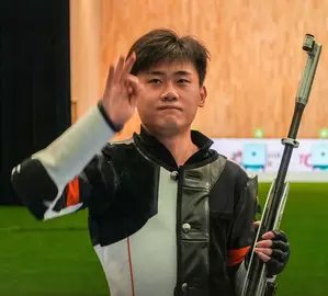 Chinas Liu breaks mens 50m rifle 3 positions world record twice at ISSF World Cup
