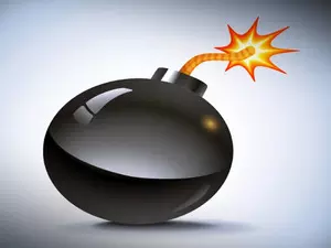 4 Delhi hospitals get bomb threats through email; group named Court claims role (Ld)