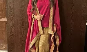 Esha Deol happy to be back to work; says new projects to be announced soon