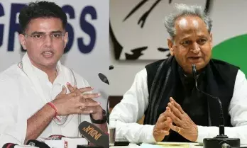 Gehlot launches veiled attack on Pilot for saying he wasnt invited to campaign in Jalore