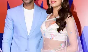 Dekhha Tenu’ carries forward legacy of ‘Say Shava Shava’ from ‘Kabhi Khushi Kabhie Gham