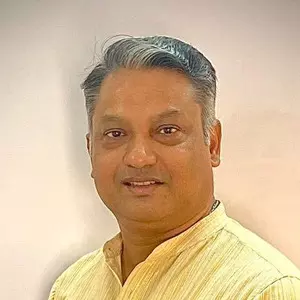 BJP moves EC demanding cancellation of two Trinamool candidates nominations