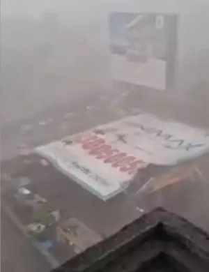 Remove all illegal hoardings from railway property, BMC issues notice to WR, CR