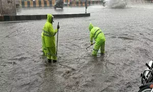 Heavy rainfall lashes Hyderabad, inundates low-lying areas