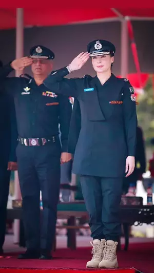 Pakistan Punjabs CM Maryam Nawaz dons police uniform again
