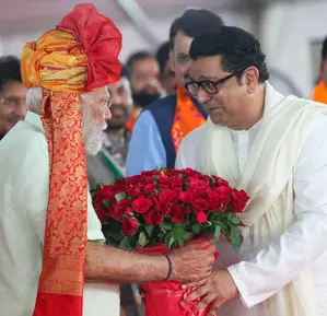 BJP sees political gains by betting big on Raj for claiming Balasaheb Thackerays legacy, Hindutva focus