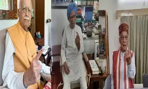 LS polls: LK Advani, Manmohan Singh, MM Joshi cast vote from home