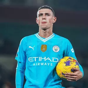 Football: Phil Foden wins Premier League Player of the Season award