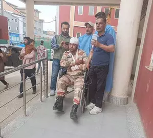 ITBP trooper hurt after Mehbooba Mufti’s escort vehicle meets with accident