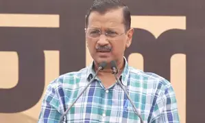 Kejriwal threatens sit-in protest amid heavy police deployment