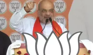 Vote for lotus if you want strong PM, says HM Amit Shah