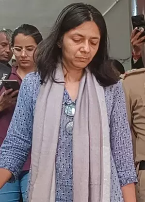 FairPoint: Swati Maliwal’s downcast eyes & painful walk to haunt Kejriwal FairPoint: Swati Maliwal’s downcast eyes & painful walk to haunt Kejriwal