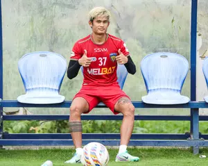 Young midfielder Jiteshwor Singh signs contract extension with Chennaiyan FC