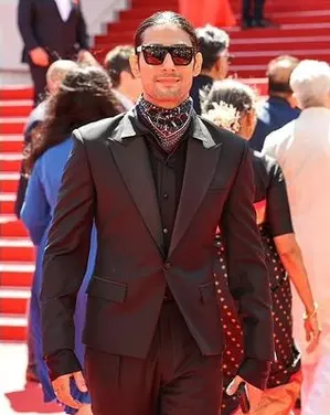 Prateik Babbar talks about his mother Smita Patil, says he lives her through the art she made