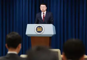 South Korean govt calls on universities to finalise medical school quota for 2025