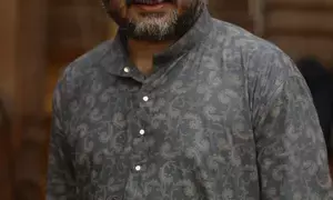 Bengali filmmaker-actor Shiboprosad Mukherjee celebrates 50th birthday with a feast