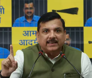 Arvind Kejriwal graffiti: Cops take cognizance, AAP blames BJP Arvind Kejriwal graffiti: Cops take cognizance, AAP blames BJP