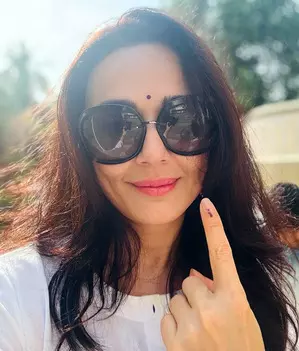 After voting, Preity Zinta declares that our choice today will impact every single day of our lives