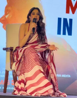 Janhvi Kapoor: There was a phase where I felt I need to be surrounded by people who doubt me Janhvi Kapoor: There was a phase where I felt I need to be surrounded by people who doubt me
