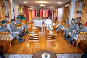 Eastern Army chief discusses India-Myanmar border security with Mizoram Governor, CM Eastern Army chief discusses India-Myanmar border security with Mizoram Governor, CM