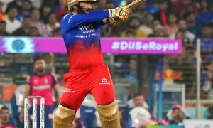 DK gets emotional guard of honour after RCBs loss in eliminator, hints at IPL retirement