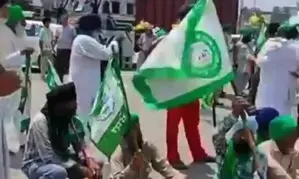 Ahead of PM Modis rally in Patiala, farmers head to venue