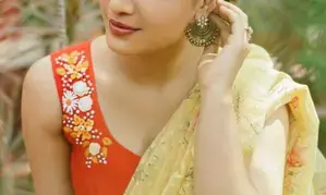 Aayushi Bhave describes her role in supernatural thriller ‘10:29 Ki Aakhri Dastak’ as peeling an onion