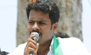 Return and face probe, JD-S leader Nikhil Kumaraswamy appeals to fugitive cousin Prajwal Revanna